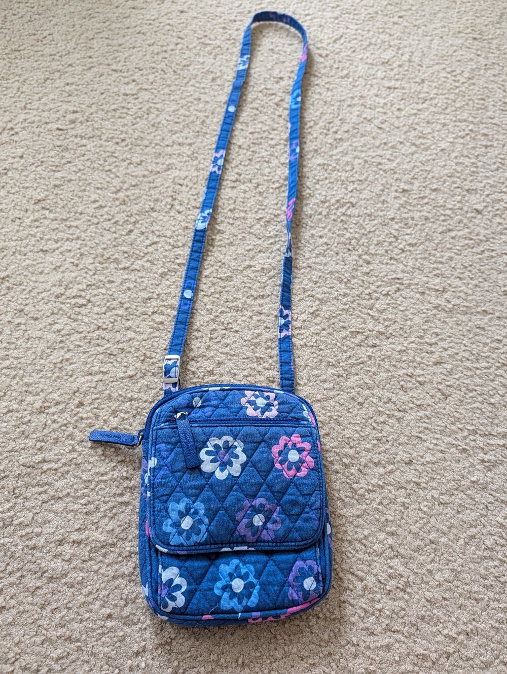 Retired Vera Bradley Mini Hipster In Ellie Flowers Pattern Crossbody Bag
